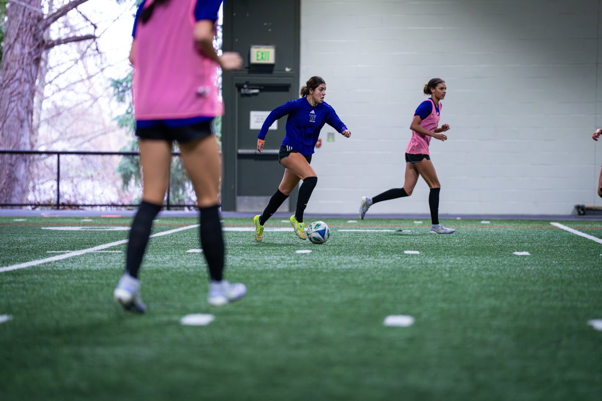 Washington Women's Soccer tweet media