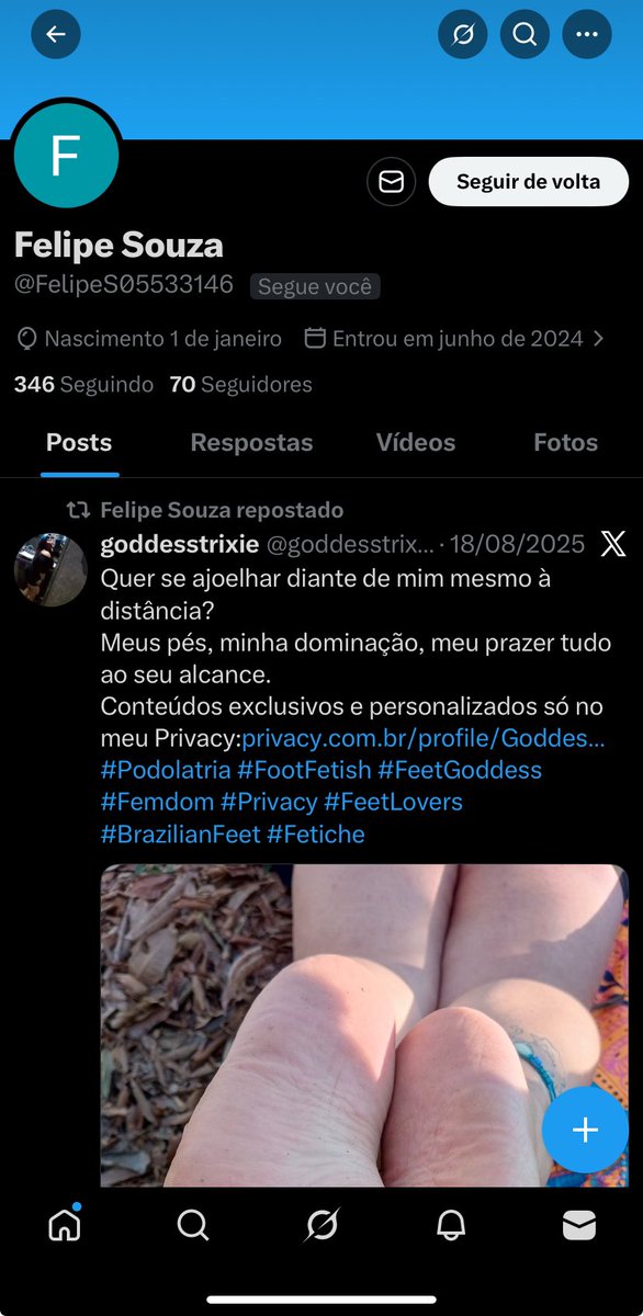 Analu_Feet's tweet photo. Aviso para as Dommes, não vendam fotos para esse cara.
Ele manda várias print mostrando os pix que ele manda e pede para ver os seus pés, pede fotos de vários jeitos diferentes e sempre que você faz ele pede para refazer e diz que está errado, e ao final ele apenas some sem pagar https://t.co/OXcHLcxQpR