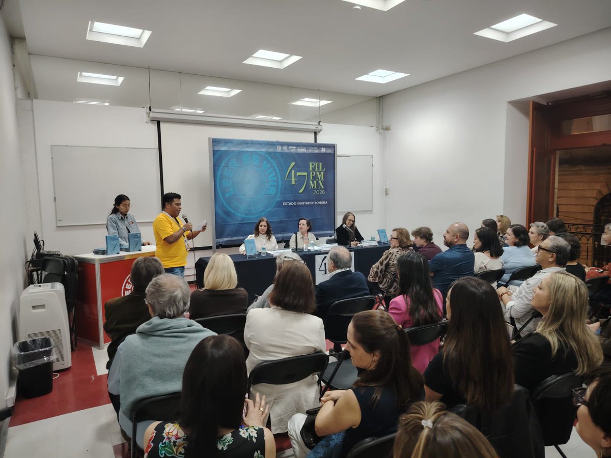 textofilia's tweet photo. Así fue el lanzamiento de “Contratiempos” de Carlota Peón durante la @FILMineria . Nos acompañaron Antonia Ortiz y Norma Blanco.

Gracias por estar con nosotros. 

#Textofilia #filpm #filpm47 #carlotapeón #contratiempos https://t.co/C4QgVk4bVG