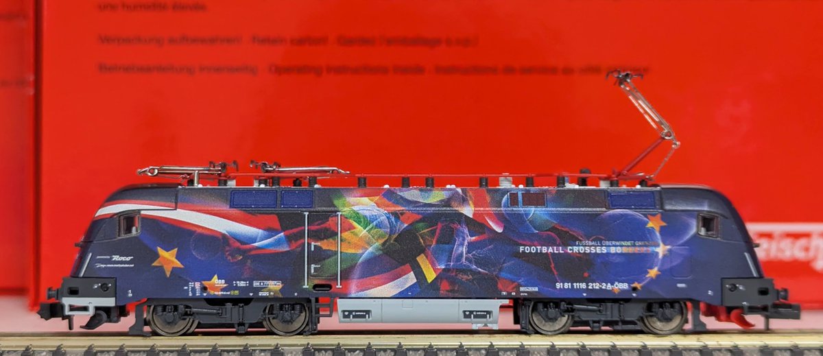 フライッシュマンのサッカーEUの タウルスが入荷しています。 カッコ