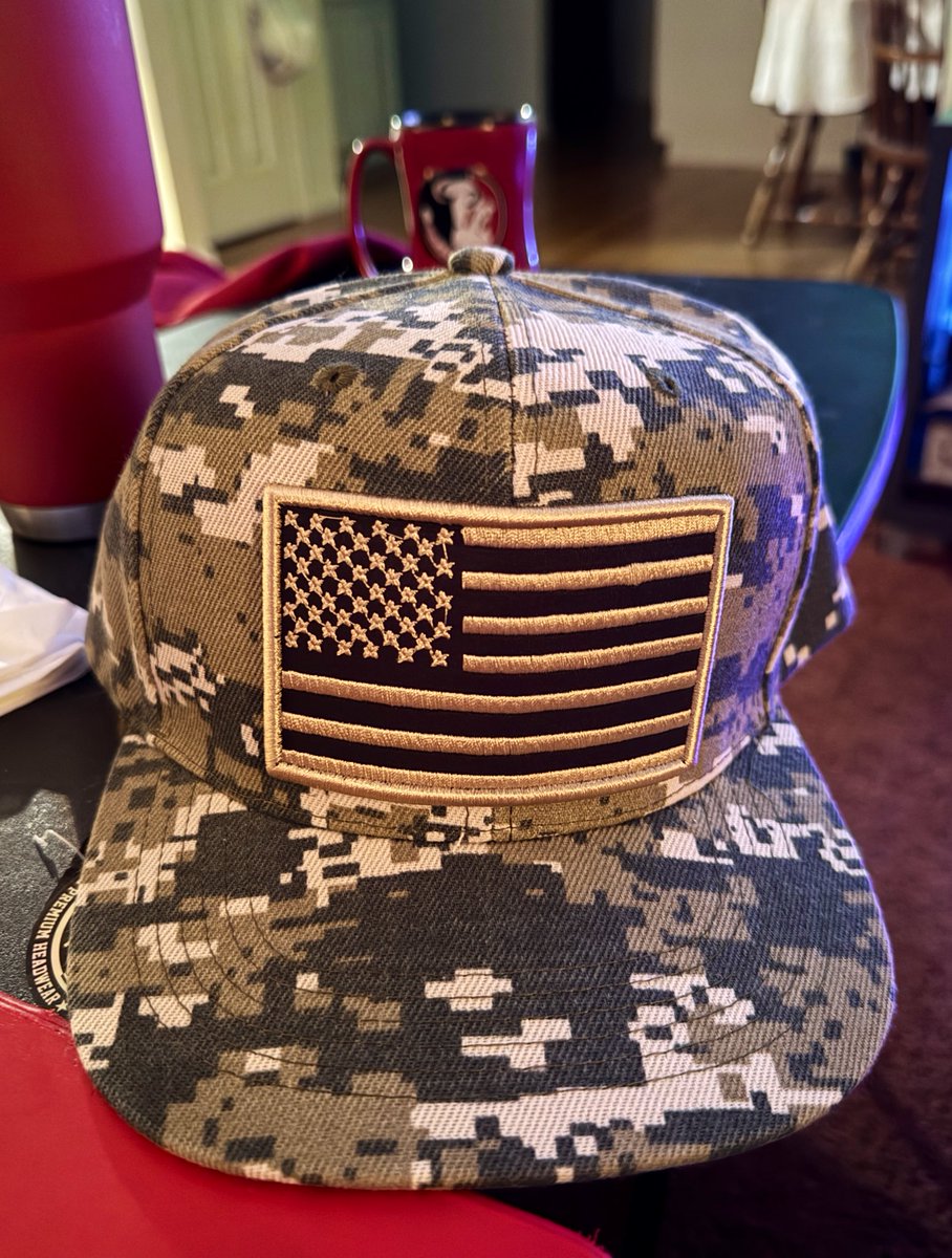 Troy 🃏🩸 tweet media