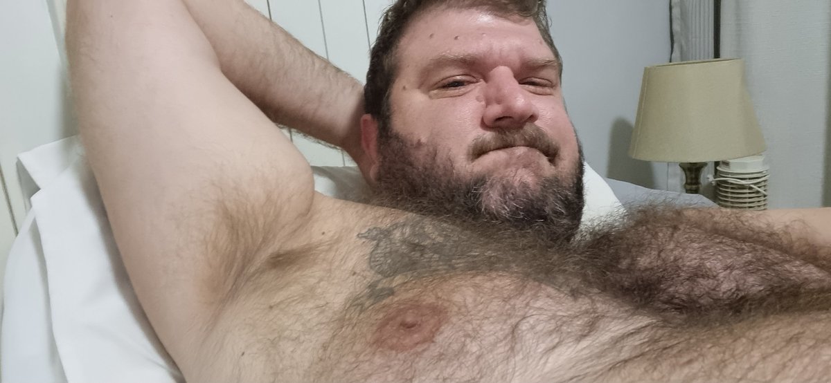 HannieBEAR tweet media