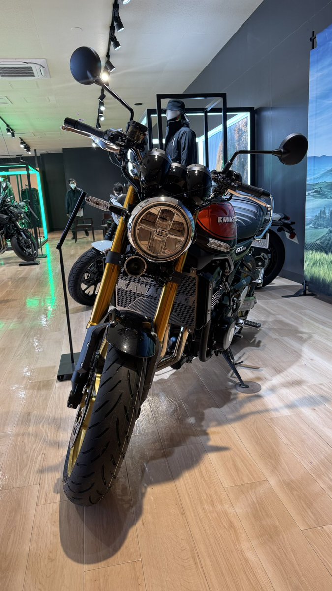 カワサキプラザなう😆