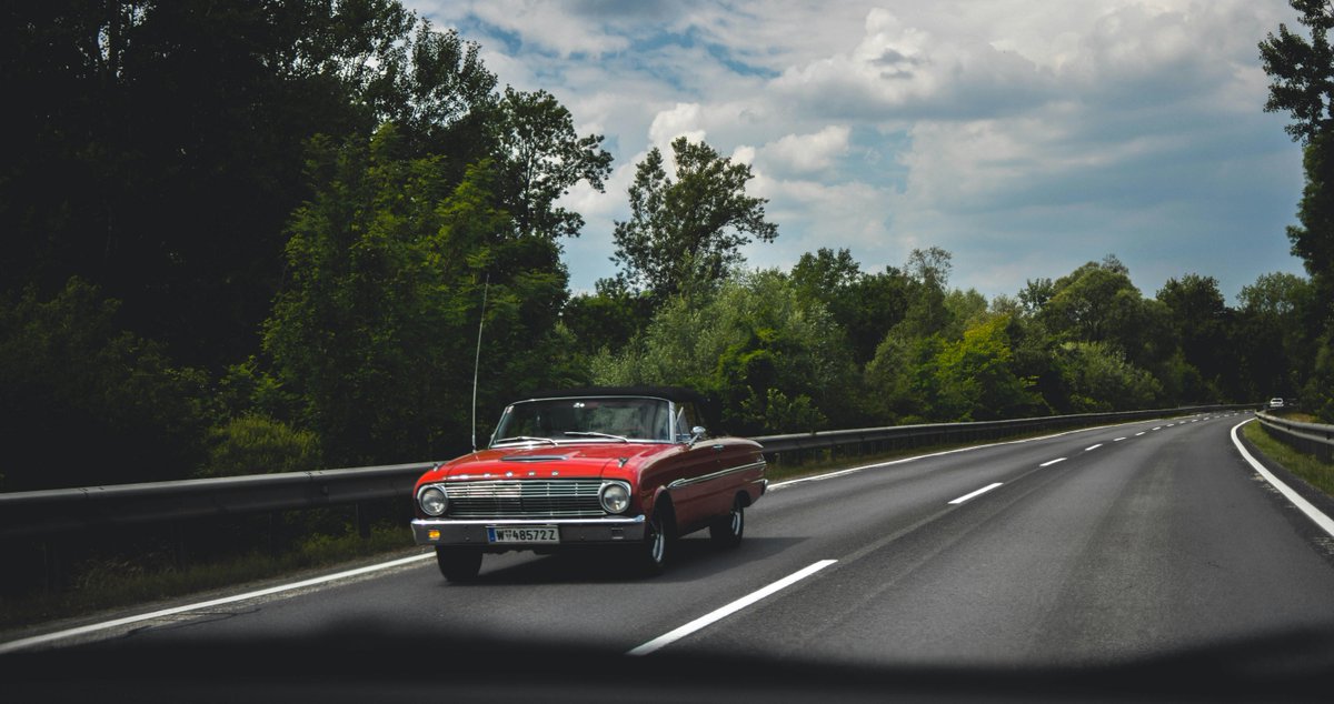 🚗 DID YOU KNOW?

Over 60% of major engine failures start from small issues left unchecked.

That tiny warning light?
A slight vibration?
An unusual sound at startup?