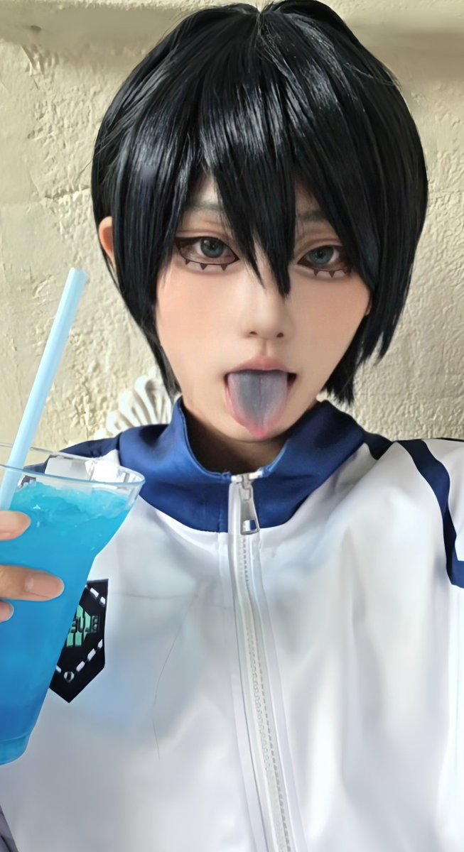 Doppo_Is_My_Boy's tweet photo. 니쨩...
#ブルーロック #Blue_Lock #Rin_Itoshi https://t.co/ioMPeKlKrQ