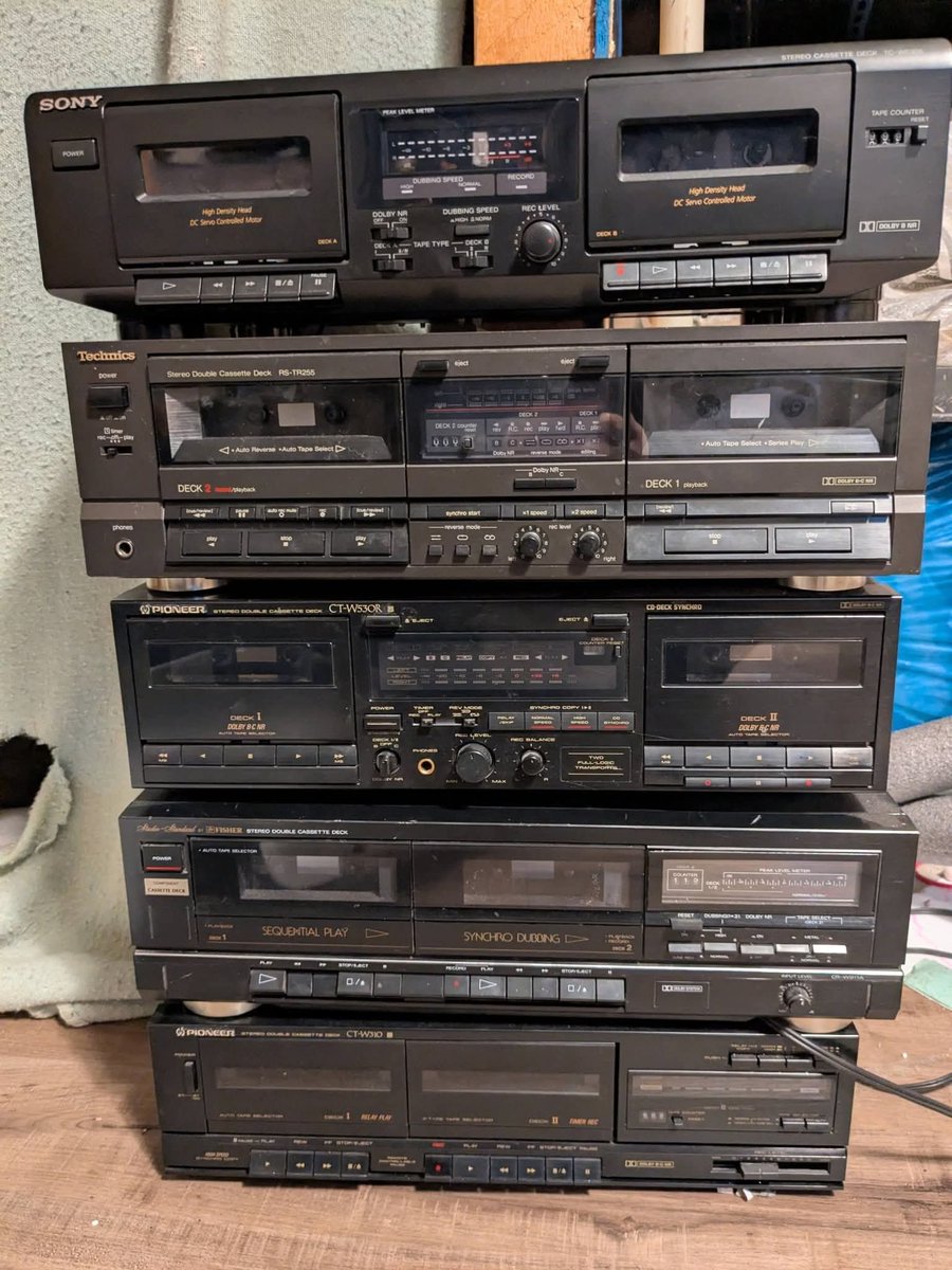 SONY〜TECHNICS 〜PIONEER〜FISHERのダブルカセットデッキ揃い踏みだ‼️