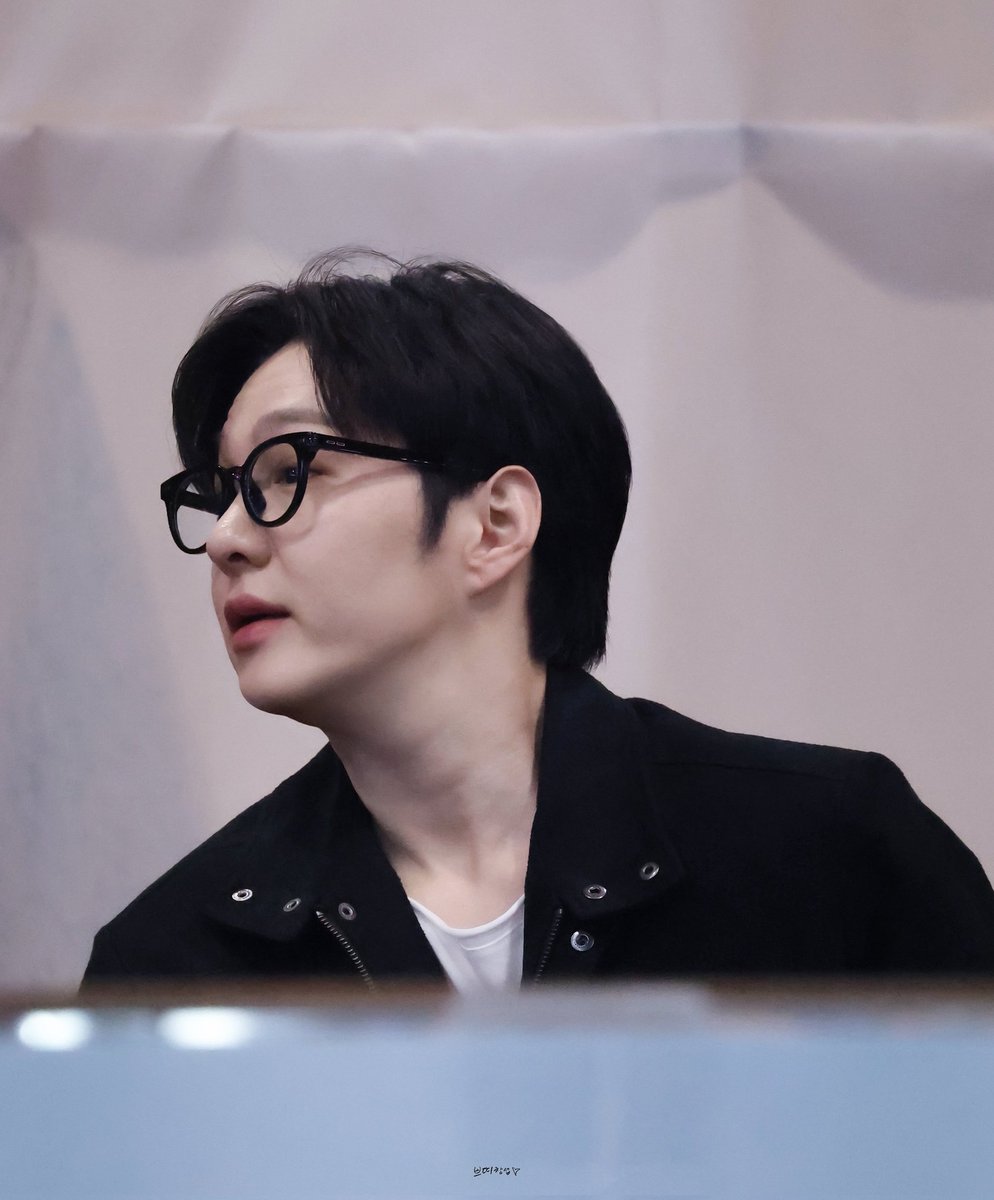 N년전 오늘의 창섭🍑 tweet media