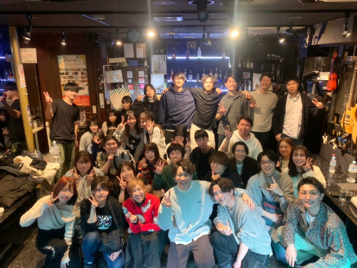 CasuMu_osaka's tweet photo. 5周年アフターあざした🫡
#バンドサークル #社会人サークル #軽音サークル #セッションサークル #音楽サークル https://t.co/P7dhLrGDWM