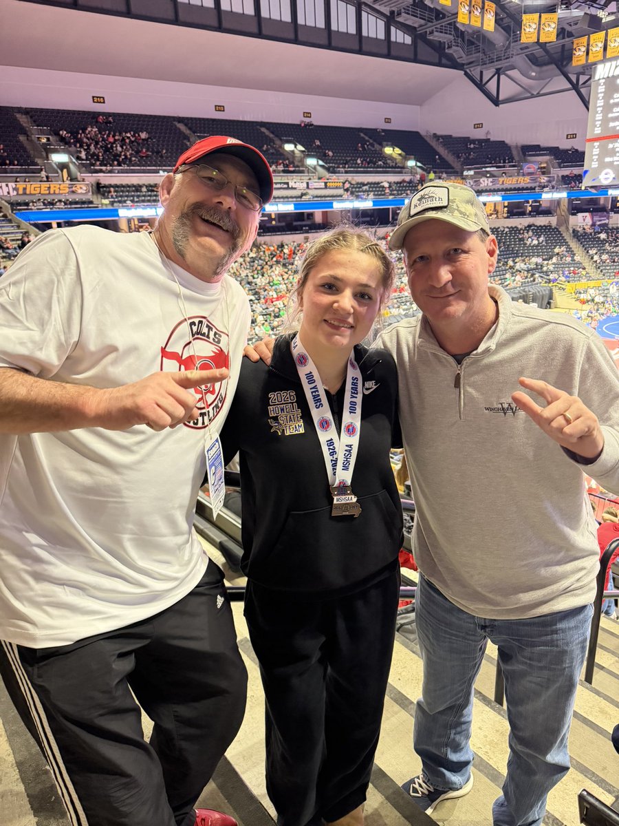 FH Jr Viking Wrestle tweet media