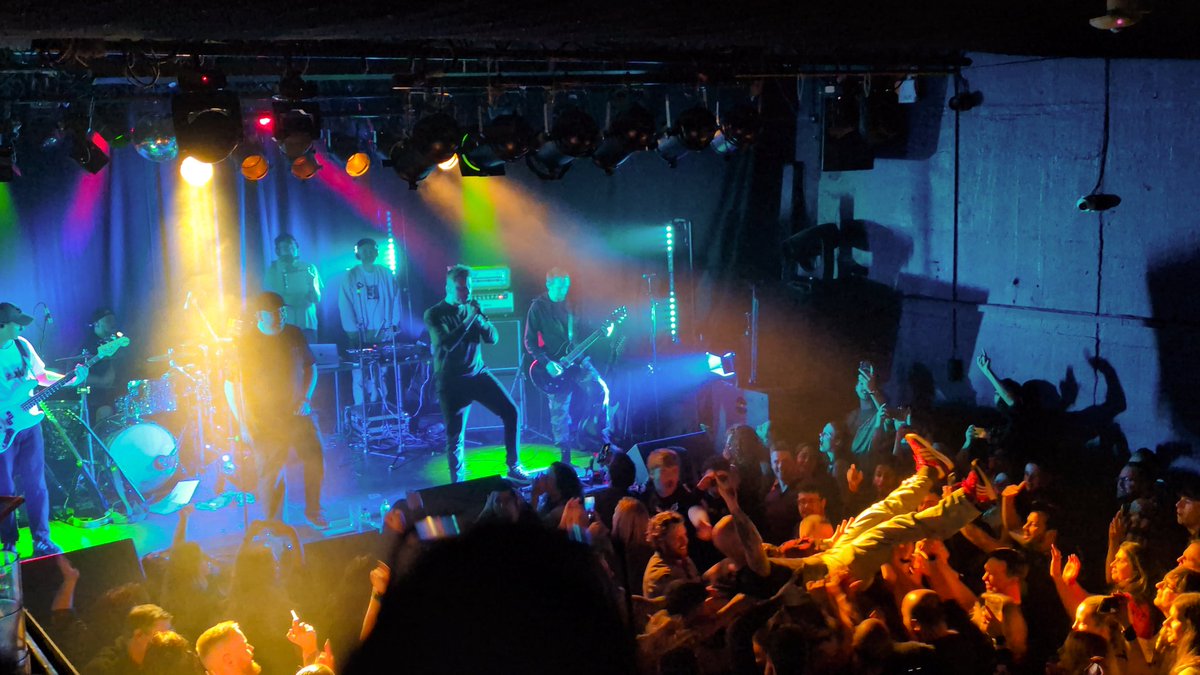 Amy 🌠 tweet media