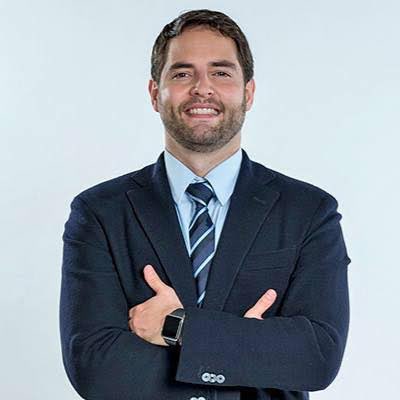 Orales pues <a href="/DavidFaitelson_/">David Faitelson</a> <a href="/Javier_Alarcon_/">Javier Alarcón</a> <a href="/memo_schutz/">Guillermo Schutz</a> y <a href="/RaoulPolloOrtiz/">Raoul Ortiz 🐥</a> ¿porque están tan calladitos? ¿Con lo de Medio Oriente y el vecino del norte ahí si les da frío? ¿No que muy vergas y expertos en seguridad? Tienen huevitos, úsenlos.