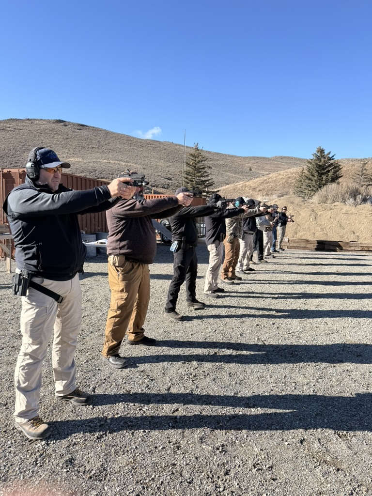 middlebrook1911's tweet photo. Grateful to help Law Enforcement Instructors step up their skills in Idaho earlier this month. Two days of Redhawk's LE Red Dot Instructor course and then a compressed one-day version of our EVOLVE Instructor Development course made a lot of difference! https://t.co/DEKMgZl4sq