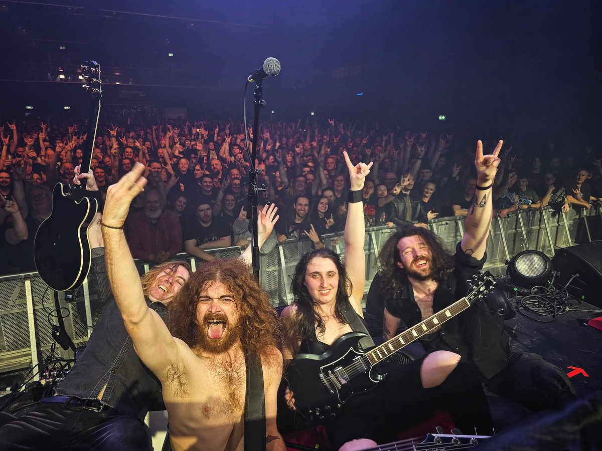 darkdwarf 🤘🏻🤪🤘🏻🎶🎸🐲🛶🏴󠁧󠁢󠁥󠁮󠁧󠁿🇬🇧🇪🇺 tweet media