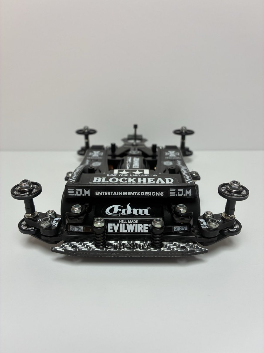 とやたに tweet media