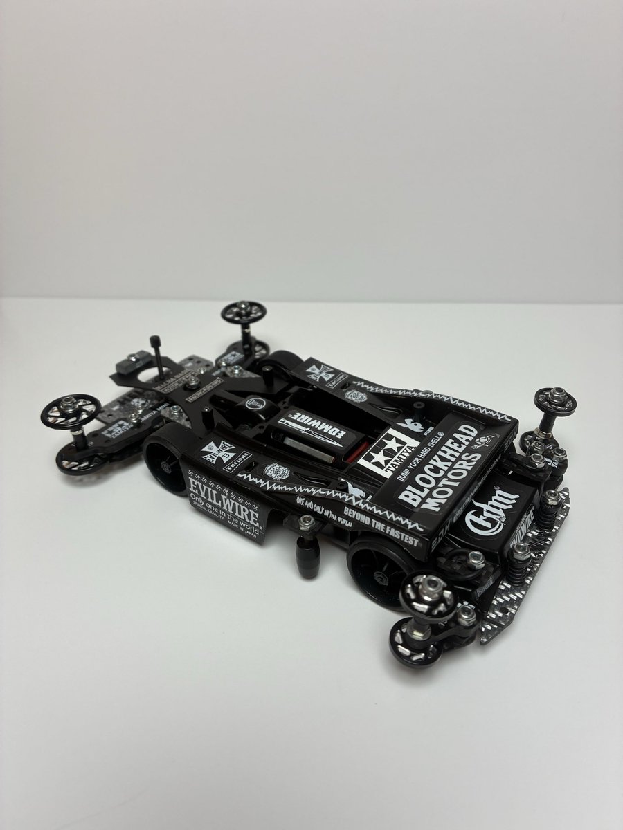 とやたに tweet media