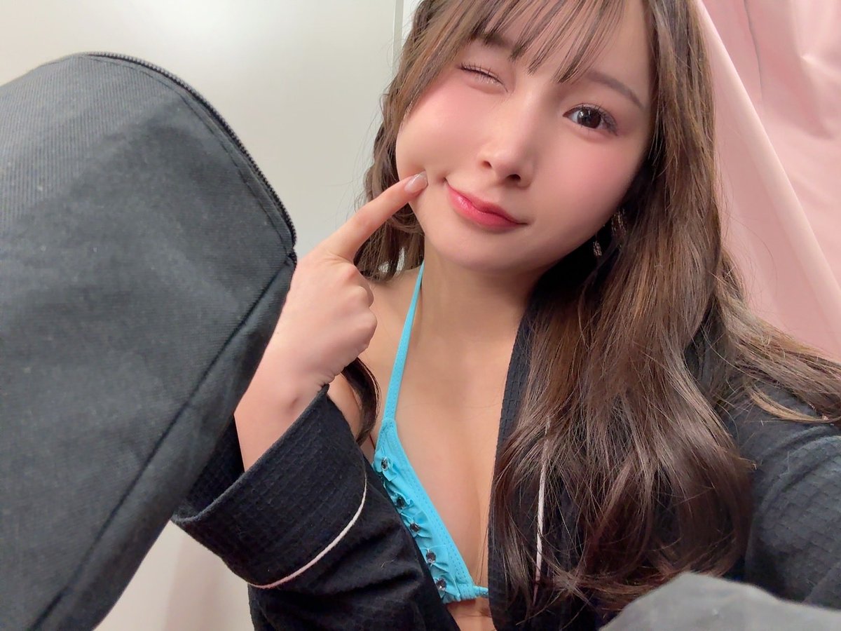 kana_yura_2's tweet photo. ラムタラ秋葉原12時〜待ってます✨️ https://t.co/H9tQlxwiY2