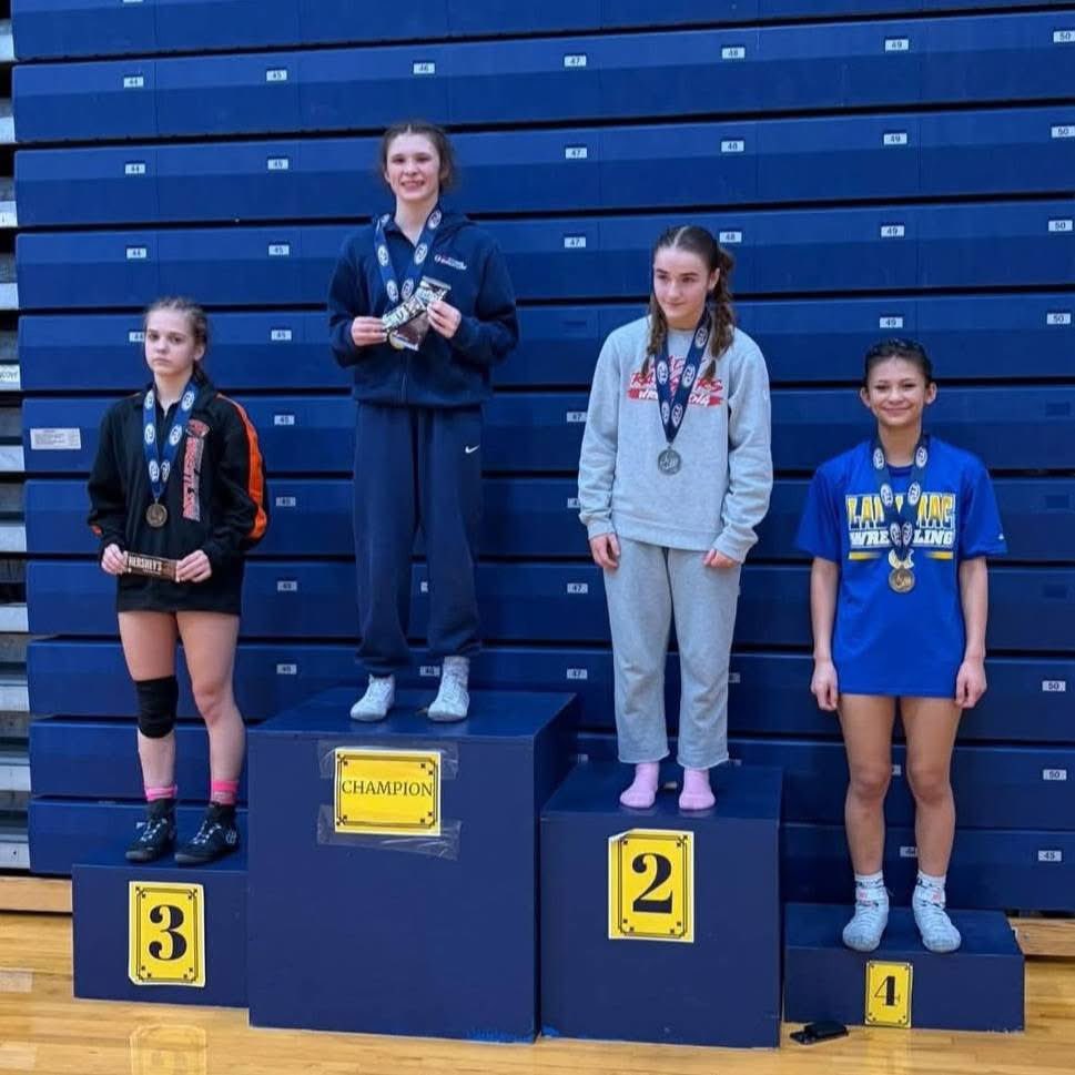Shalerathletics's tweet photo. What a showing for Shaler Area Girls’ Wrestling at the PIAA Girls’ West Regional Tournament! We have TWO STATE QUALIFIERS!
🥇Blythe Letters - 1st Place
🏅Gianna Alcalde- 4th Place
#PIAA #WeAreSA #GirlsWrestling https://t.co/KbWlcwx1P6