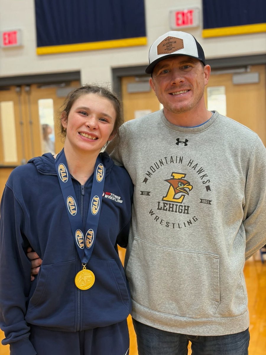 Shalerathletics's tweet photo. What a showing for Shaler Area Girls’ Wrestling at the PIAA Girls’ West Regional Tournament! We have TWO STATE QUALIFIERS!
🥇Blythe Letters - 1st Place
🏅Gianna Alcalde- 4th Place
#PIAA #WeAreSA #GirlsWrestling https://t.co/KbWlcwx1P6