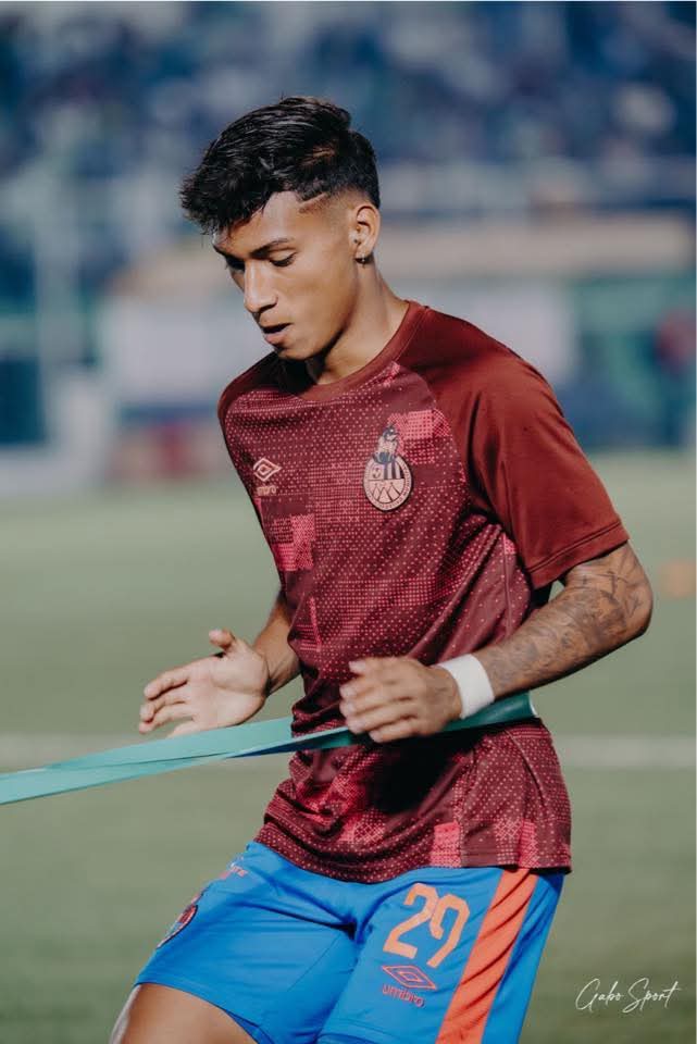 Perdonalos Rudy Muñoz no saben aprovechar tú talento. 🙏🏻🙏🏻🙏🏻