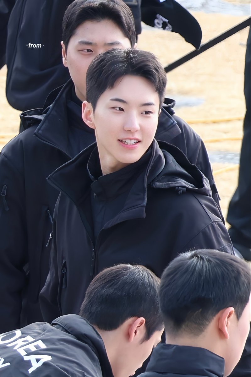 260301 삼일절 행사 육군태권도시범단

의미있는 행사에
호시와 함께라서 더 좋다 🫡🖤

#SEVENTEEN #세븐틴 
#HOSHI #ホシ #权顺荣 #권순영 #호시