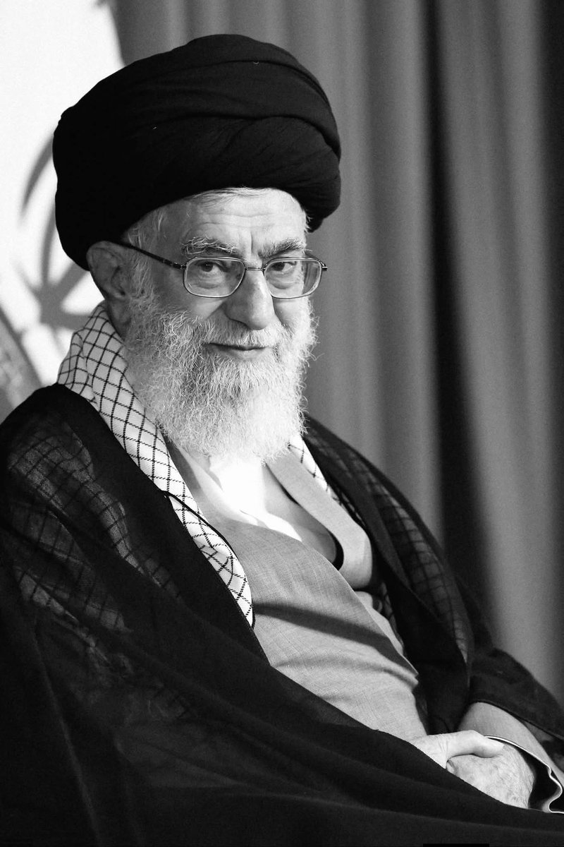 رسول پاک نے بانہوں میں لے لیا ہو گا
علی تمہاری شجاعت پہ جھومتے ہوں گے🥹💔😭