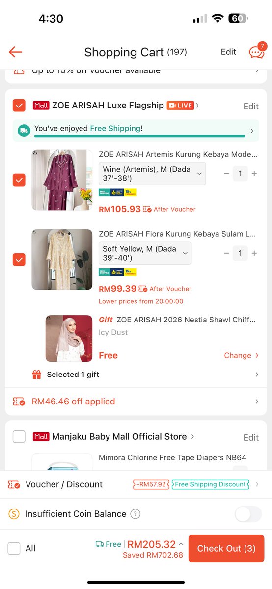 SayyNees's tweet photo. Guys… tengok la my baju raya huhu boleh dapat RM88 off wehhh nangis. Thank you Maybank https://t.co/55h04vXJ9B