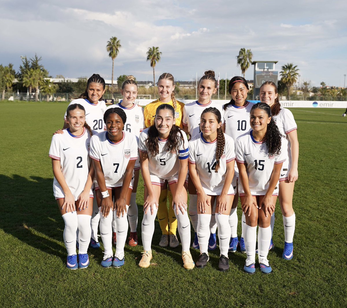 Kendra Kates tweet media