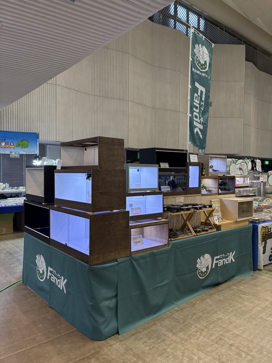 FandK 爬虫類木製ケージ (@mokusei_keiji_2) / Posts / X
