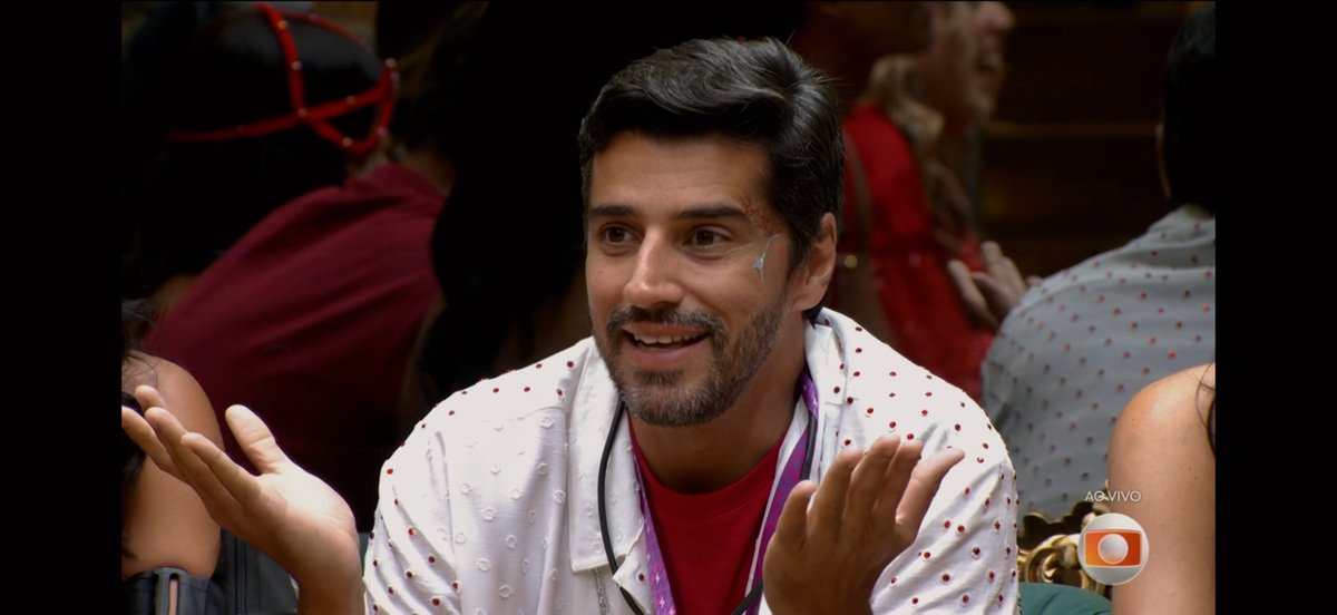 bora se unir, gente! os 4 estão fechados entre eles. agora mesmo estão todos dando apoio e pensando juntos. eu tô com os 4 e não abro mão. e sou contra quem fala mal de algum deles. 

💖