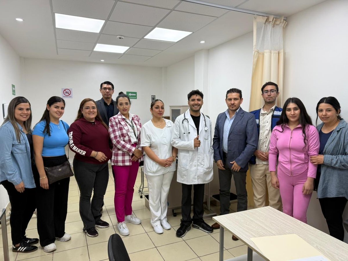 Hoy también entró en funcionamiento el Consultorio de Medicina Familiar del <a href="/ISSSTE_mx/">ISSSTE</a> de 𝗔𝗿𝗶𝗼 𝗱𝗲 𝗥𝗼𝘀𝗮𝗹𝗲𝘀 en Michoacán. 

El 𝗣𝗹𝗮𝗻 𝗠𝗶𝗰𝗵𝗼𝗮𝗰𝗮́𝗻 𝗽𝗼𝗿 𝗹𝗮 𝗣𝗮𝘇 𝘆 𝗹𝗮 𝗝𝘂𝘀𝘁𝗶𝗰𝗶𝗮 avanza.