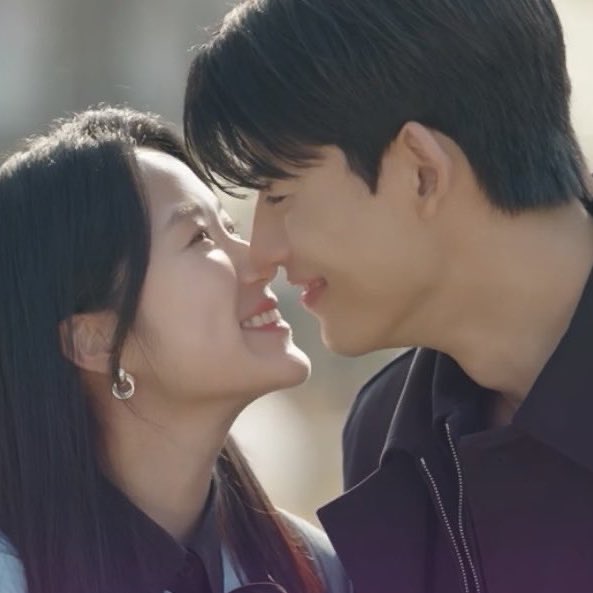 lomonsgfs's tweet image. Eu quero um namorado igual o siyeol, lindo, gostoso, carinhoso, tudo de bom 

#girlsproblem