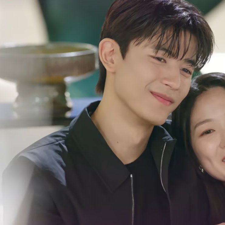 lomonsgfs's tweet image. Eu quero um namorado igual o siyeol, lindo, gostoso, carinhoso, tudo de bom 

#girlsproblem