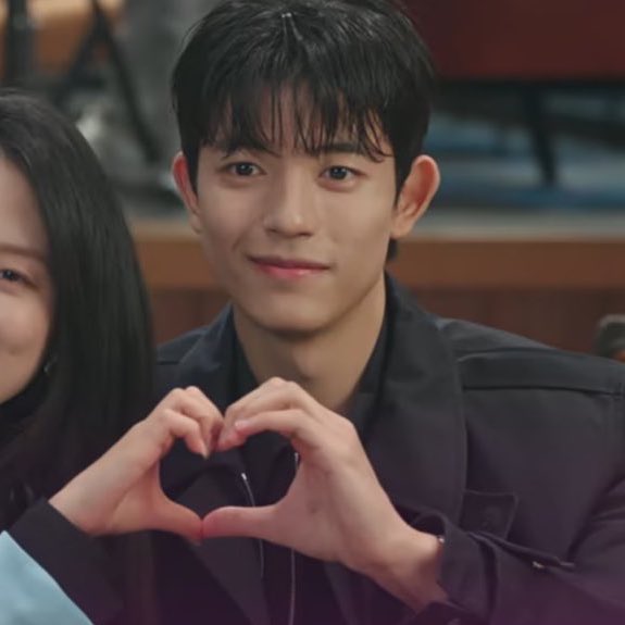 lomonsgfs's tweet image. Eu quero um namorado igual o siyeol, lindo, gostoso, carinhoso, tudo de bom 

#girlsproblem