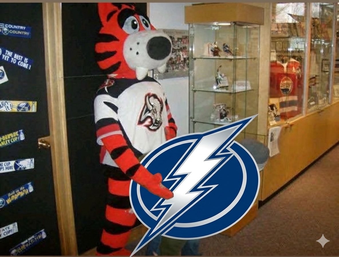 ASTR0_Chimp's tweet photo. @TBLightning https://t.co/EZxx8Uz8uI