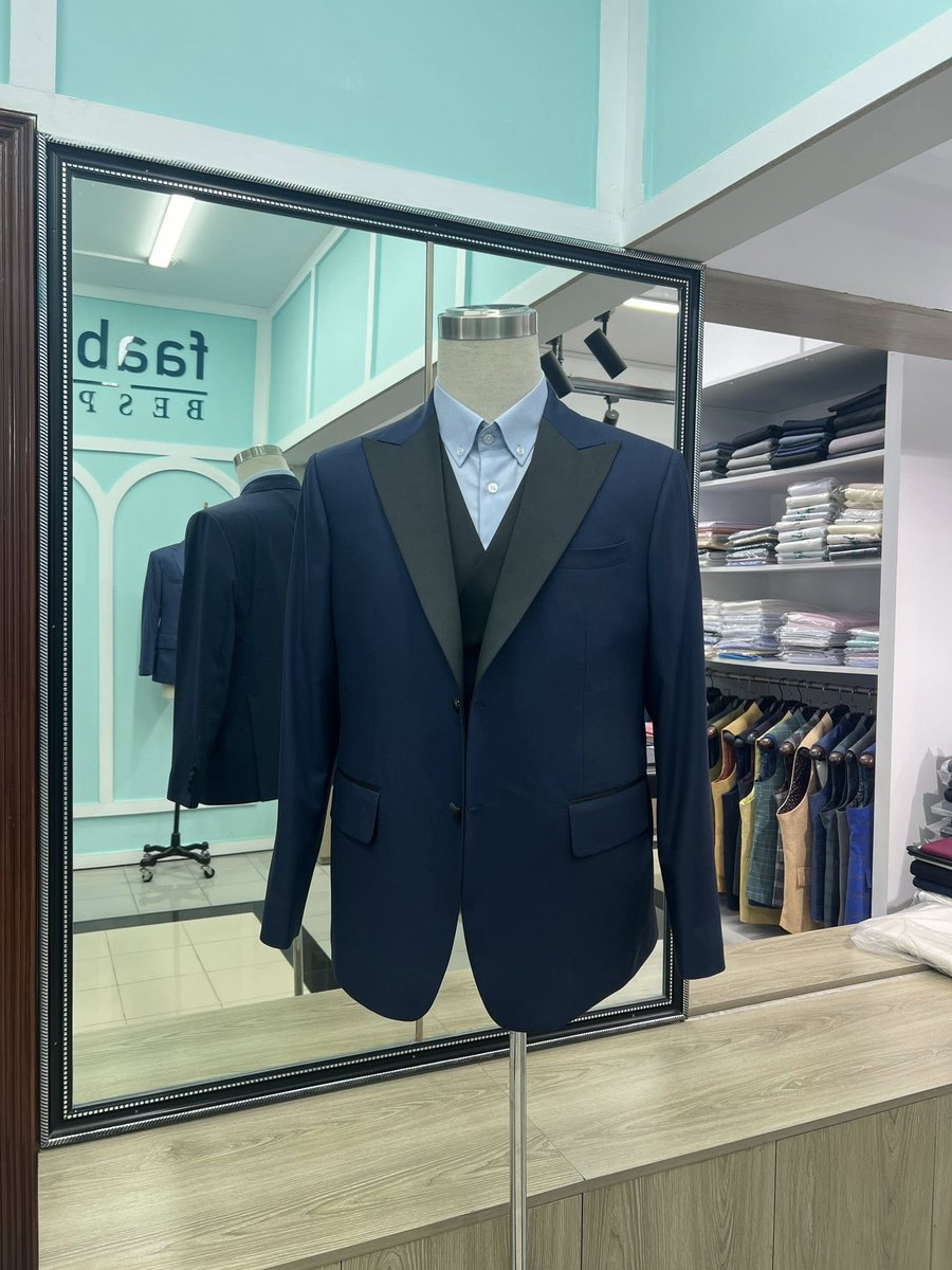 Faabrico_Tailor's tweet image. Refined elegance in every detail.

📍 EXPERIENCE CENTER: 5th Floor, Lake Manor, House 9, Road 35, Gulshan 2, Dhaka
📞 Contact: +880 1714-793555
🌐 Website: faabrico.com.bd

#Faabrico #BespokeSuit #NavySuit #FormalWear #LuxuryTailoring 
Select your next special occasion!