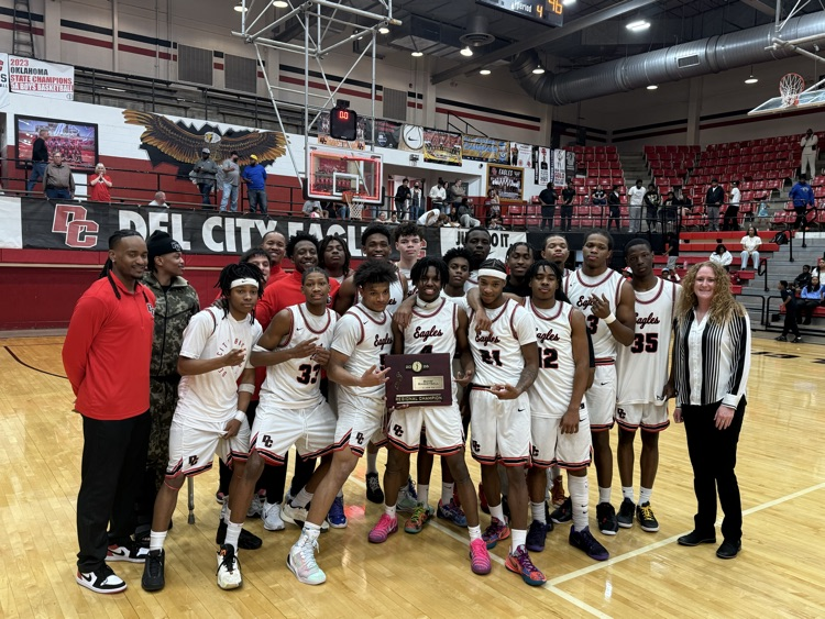 delcityeagles tweet media