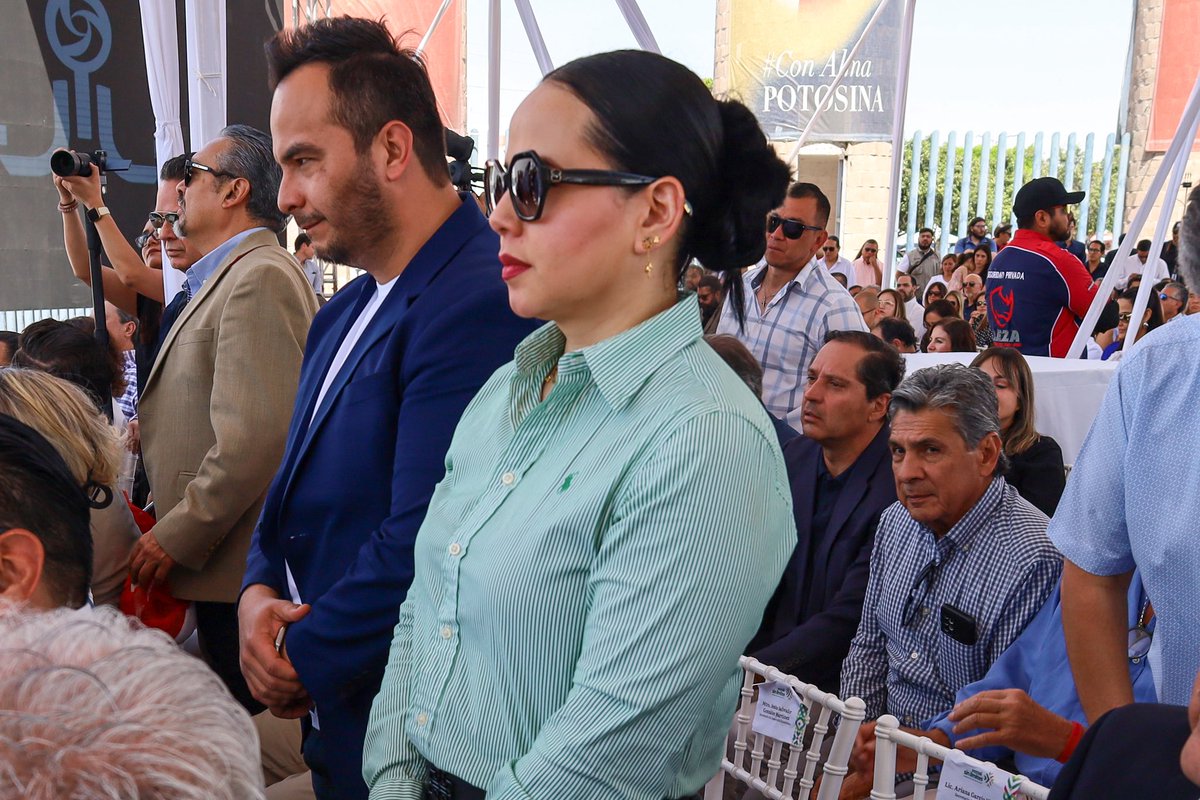 SLPFinanzas tweet media