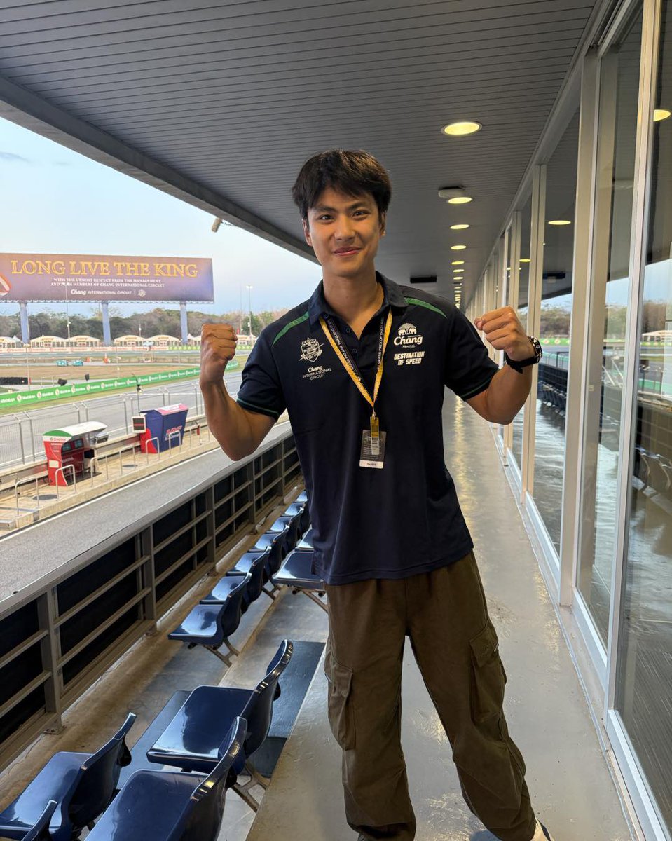 TrendsPawat's tweet photo. [01.03.2026] motorsportlives_ig IG post 

😍

@ohmpawatt #ohmpawat
OHM PAWAT MOTOGP 2026
#MotoGP2026xOhm
#PTGrandPrixofThailand2026 https://t.co/ZLf6iq4aQx