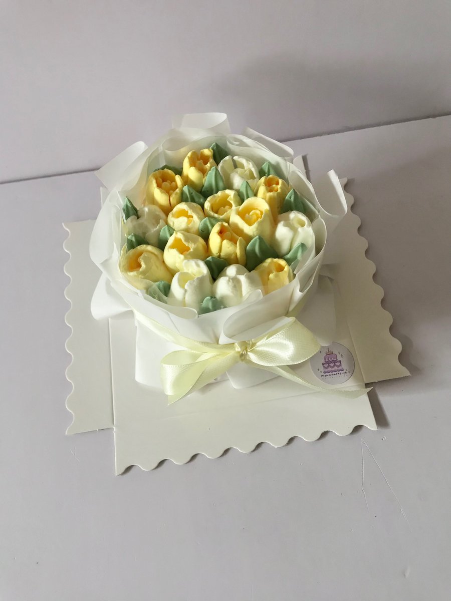 Yellow boucake to welcome March!! We’re excited for you March babies! 🥰💛

💛 March Slots NOW OPEN! 
⏳2-3 Days Lead Time to Order
🚚 Delivery via Lalamove or Grab Booking

Find us on map
📍𝒎𝒐𝒏𝒂𝒓𝒄𝒂𝒌𝒆𝒔.𝒑𝒉
Citihomes Subd., Molino IV, Bacoor, Cavite