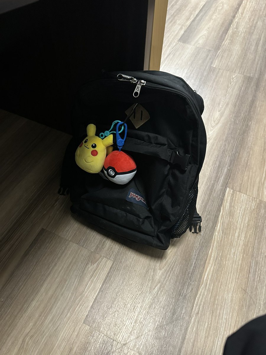 Ultamike tweet media