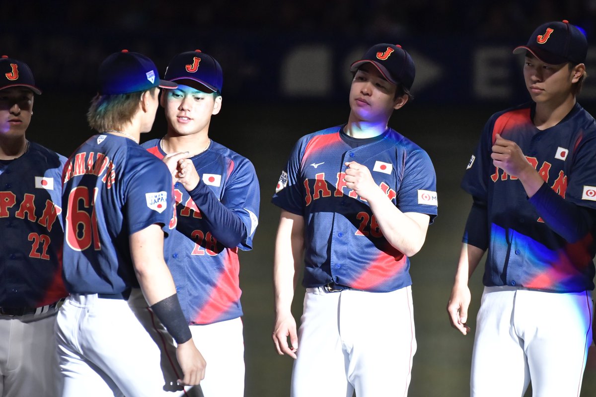 mireeef's tweet photo. 大斗とグータッチするときだけ身内顔しててとても良かった（伝われ） https://t.co/WMEThPOKD2