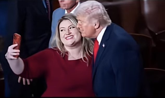 CL4WS_OUT's tweet image. Representative Kat Cammack sat deep inside the DEMOCRAT side of the chamber during Trump's #SOTU speech so that cameras would show NONE of the Dems around her were clapping. 🔥🔥🔥