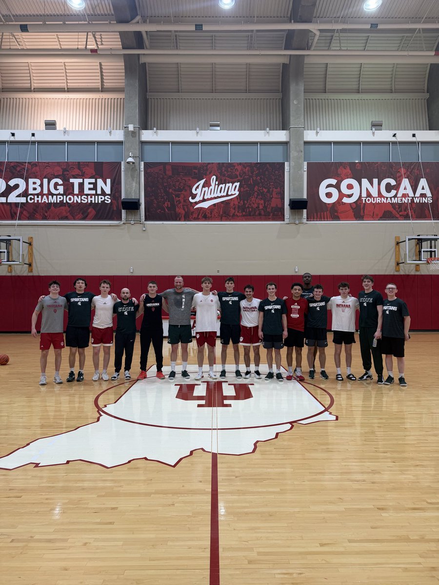 IU Basketball Managers tweet media