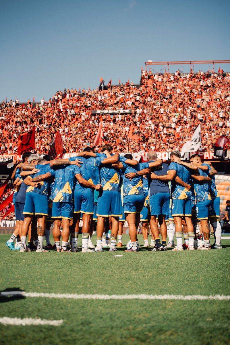 swiftielakd's tweet photo. por la historia, por la camiseta, por la gente.
ES HOY. DEJEN LA VIDA. https://t.co/yng6U0qaoZ