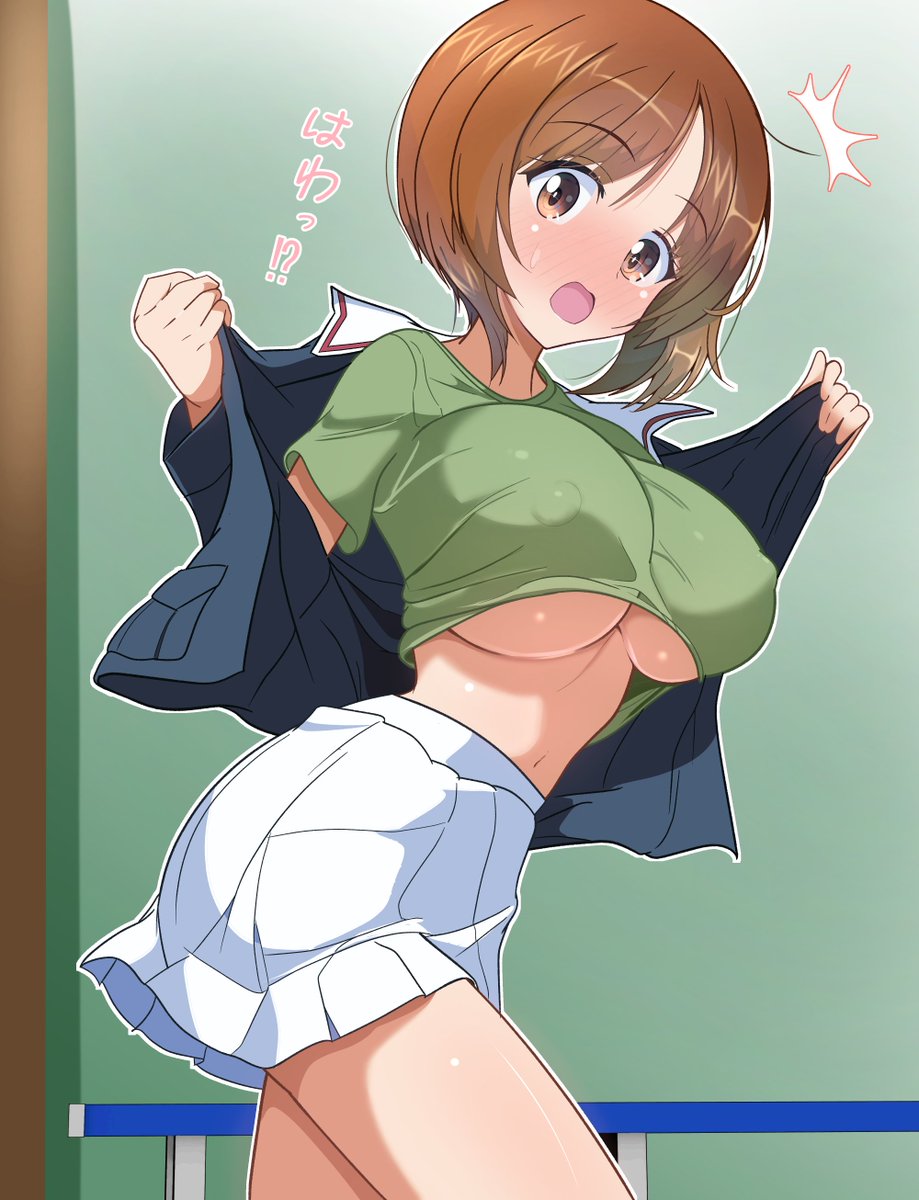 3/1はオリジナルTシャツの日「Message」「Memorial」「Mind」の3つのMを1つのTシャツにこめて欲しいという思いでこの日だそうです。「Miho」を加えると4つになってしまいますがせっかくなので(;'∀')