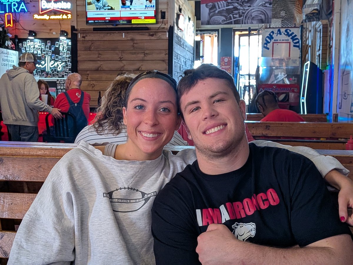 MicahBaughman2's tweet photo. Mak with another great game in conference semi-final and last home game at BC! 3rd year in a row to the tournament championship.  Finished 18-2 in conference.  Blaise finally had a Saturday off to support big sister.  Good day. https://t.co/od0qcxv2zN
