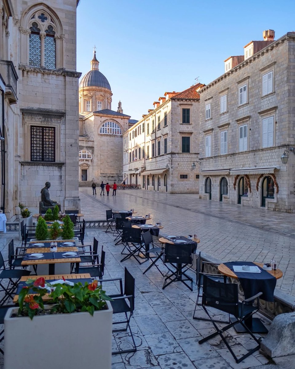 Gradska kavana Arsenal Restaurant, Dubrovnik, Croatia 🇭🇷