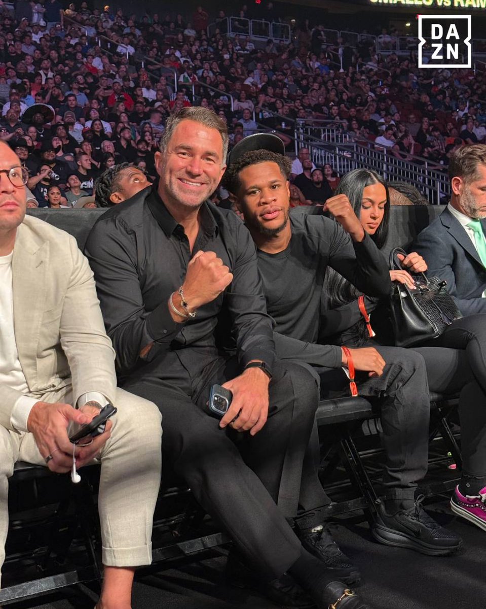 DAZNBoxing's tweet photo. Devin Haney in the building 🔥

#NavaretteNunez  | Live NOW on DAZN 🤳 https://t.co/GrQwb5aaj1