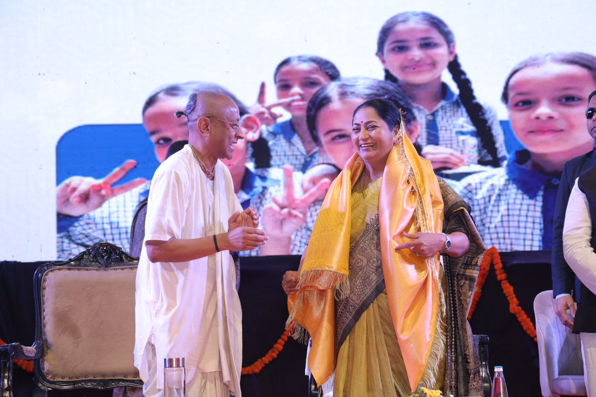 Chanchalapathi Dasa tweet media