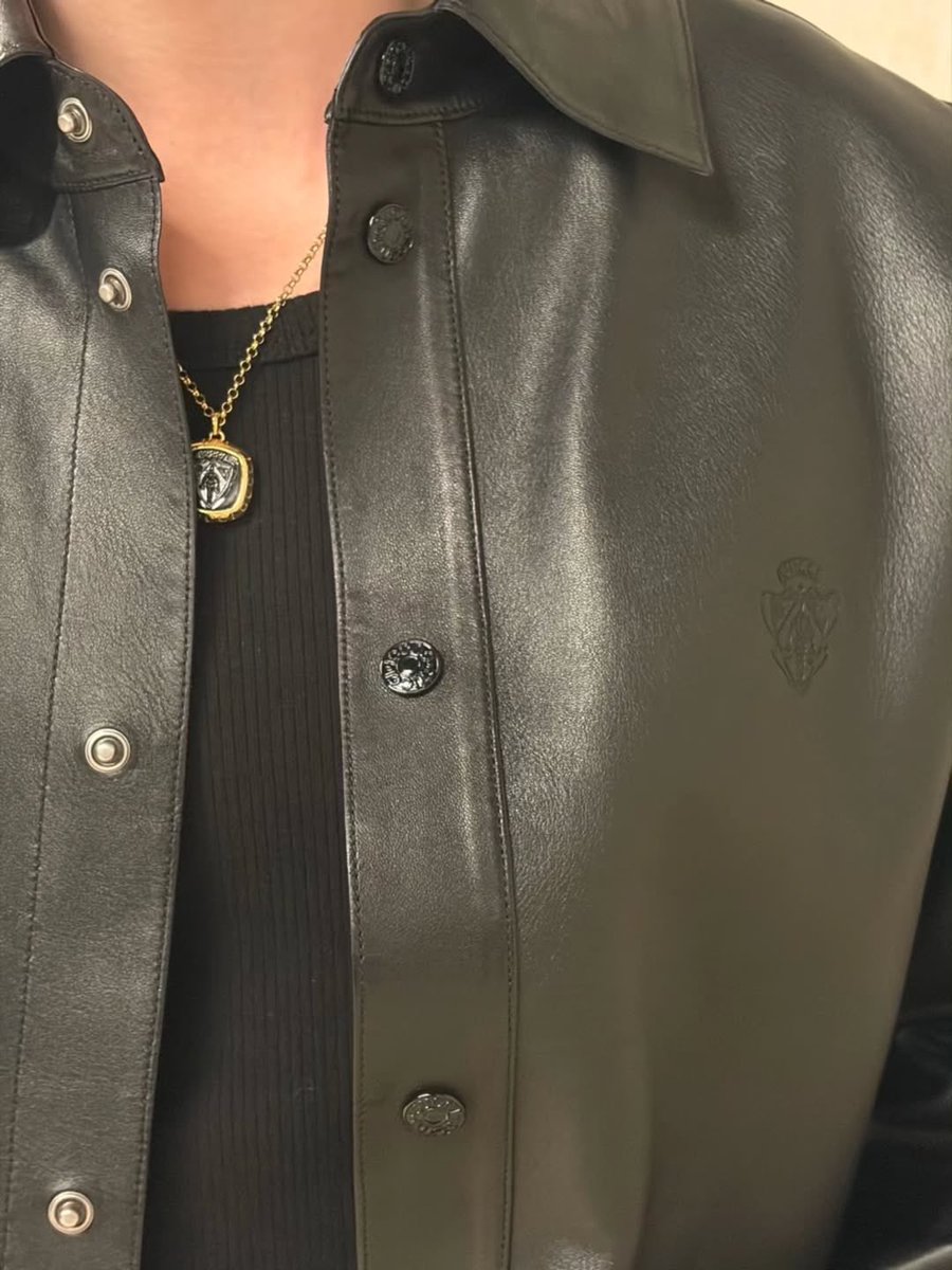 “open.spotify.com/track/2StQuhn6…”